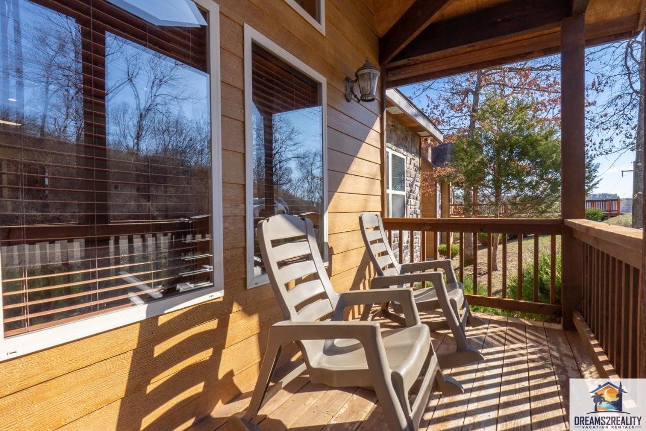 Forest Heights Lodge - 6Br - Pool Table - Near Silver Dollar City - Free Tickets Included Branson Luaran gambar
