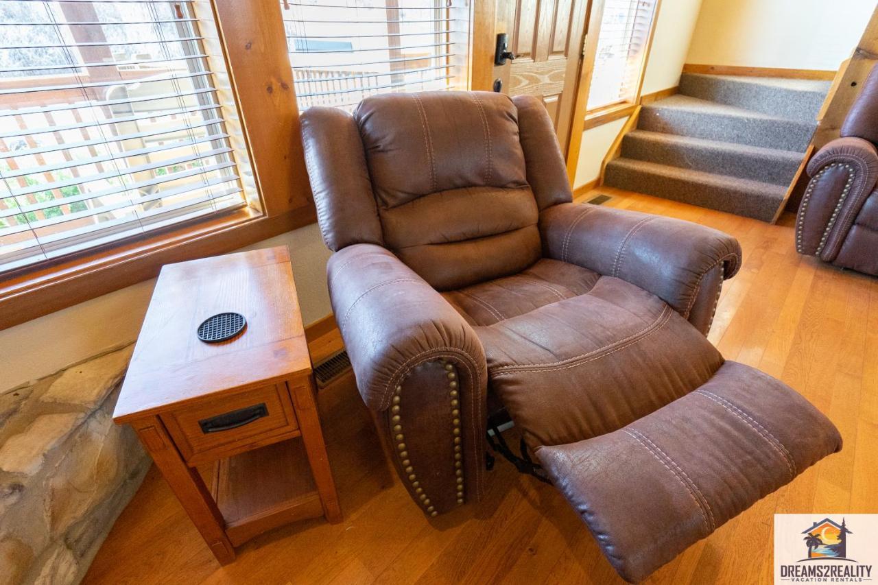 Forest Heights Lodge - 6Br - Pool Table - Near Silver Dollar City - Free Tickets Included Branson Luaran gambar