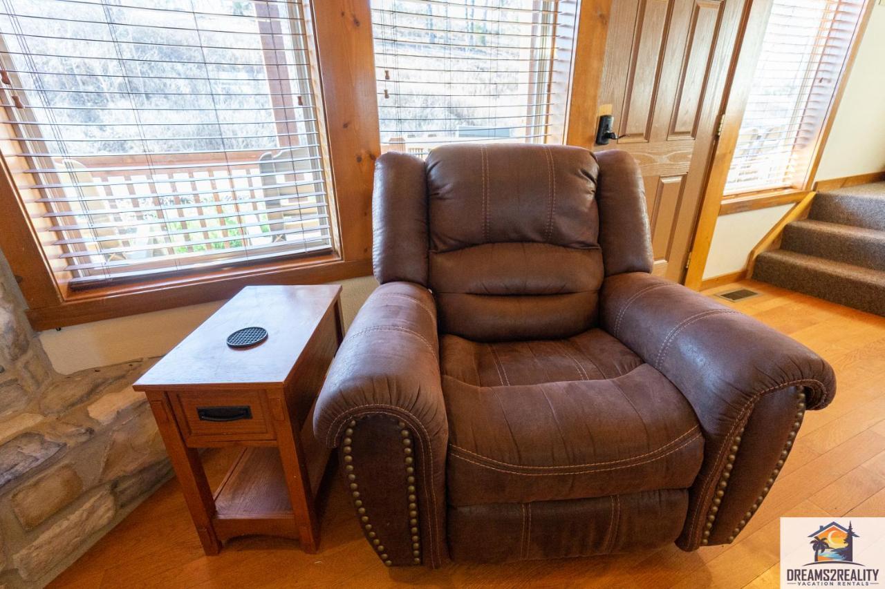 Forest Heights Lodge - 6Br - Pool Table - Near Silver Dollar City - Free Tickets Included Branson Luaran gambar