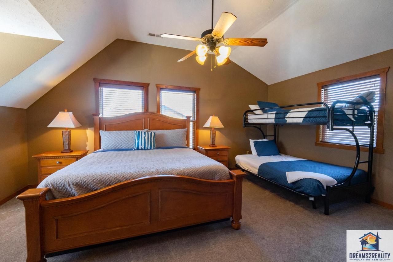 Forest Heights Lodge - 6Br - Pool Table - Near Silver Dollar City - Free Tickets Included Branson Luaran gambar