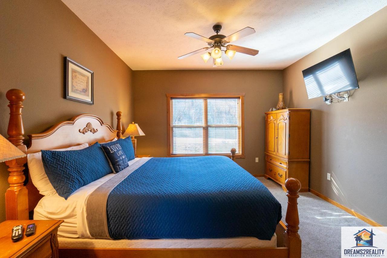 Forest Heights Lodge - 6Br - Pool Table - Near Silver Dollar City - Free Tickets Included Branson Luaran gambar