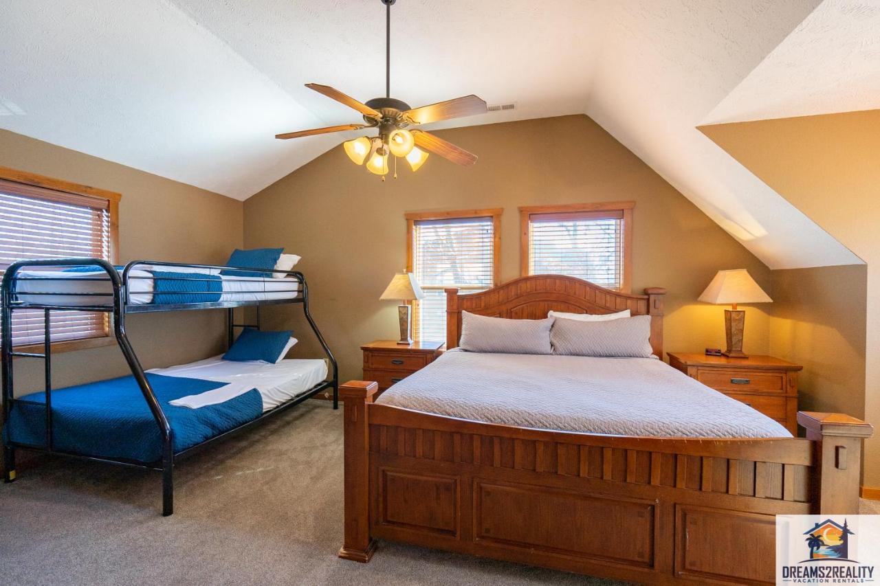 Forest Heights Lodge - 6Br - Pool Table - Near Silver Dollar City - Free Tickets Included Branson Luaran gambar