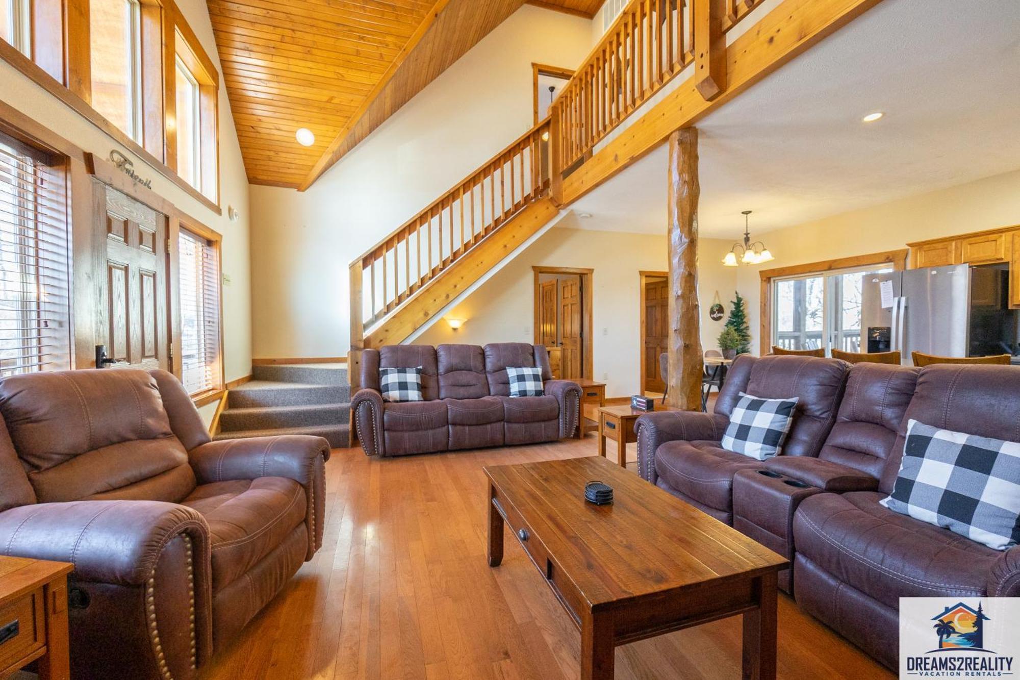 Forest Heights Lodge - 6Br - Pool Table - Near Silver Dollar City - Free Tickets Included Branson Luaran gambar